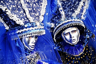 Masked people, carnival in Venice, Venetia, Italy, Europe