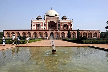 Humayun's Tomb, partial view, Delhi, North India, Asia