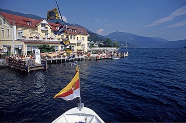 Bow of a boat on Millstaettersee Lake, Millstatt, Carinthia, Austria, Europe