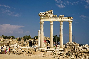 Ruins of the Apollon Temple in Side, Turkish Riviera, Turkey, Asia