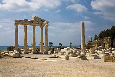 Ruins of the Apollon Temple in Side, Turkish Riviera, Turkey, Asia