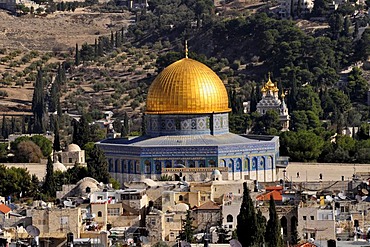 Cupola of the Dome of Rock on the temple mountain, above the historic centre of Jerusalem, Israel, Near East, Orient