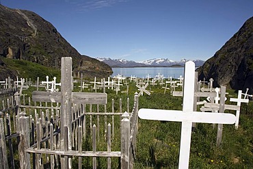 Maniitsoq or Sukkertoppen cemetery, Cross, Greenland, Denmark