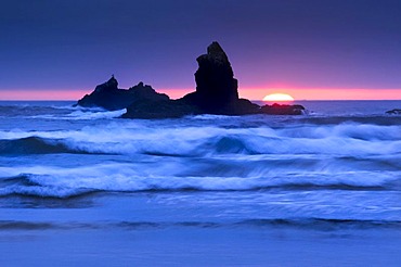 Solidified lava rock, monolith, rock formation at Cannon Beach, Clatsop County, Oregon, USA, North America