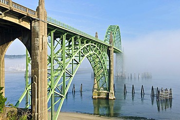 Yaquina Bay Bridge, old steel bridge, sight, Newport, Lincoln County, Oregon USA