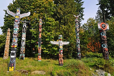 Indian totem, totem poles in Stanley Park, Vancouver, British Columbia, Canada, North America