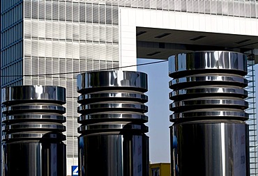 Kranhaus building, new construction on Rheinauhafen harbour, Cologne, North Rhine-Westphalia, Germany