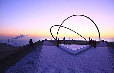 Arcs of the Horizon Observatory with visitors at sunset on Hoheward waste dump, Herten, North Rhine-Westphalia, Germany, Europe