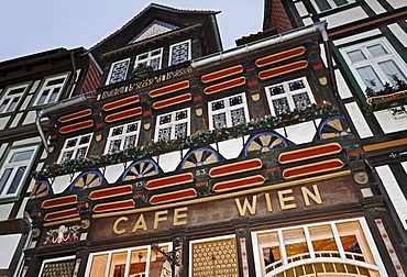 Cafe in a historic frame house, Wernigerode old town, Harz, Saxony-Anhalt, Germany, Europe