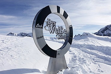 Der Weisse Ring, German for The White Ring, Lech-Zuers skiing area on Ruefikopf mountain, Lechtal Alps, Vorarlberg, Austria, Europe