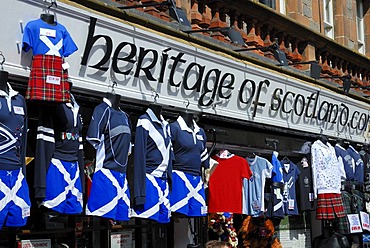 Traditional clothing shop, Edinburgh, Scotland, Great Britain, Europe