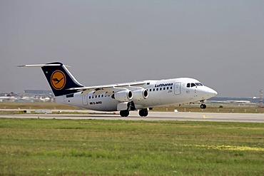 Lufthansa Cityliner Aero RJ 85 starting at Frankfurt Airport, Frankfurt, Hesse, Germany, Europe