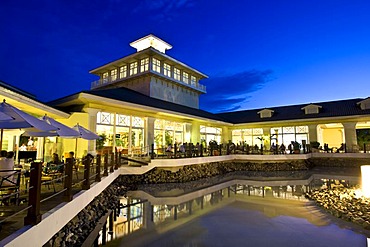 Restaurant and bar, Tryp Peninsula Hotel, Varadero, Cuba, Caribbean, America