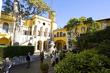 Tourists on the Dalmata Square on the Vittoriale degli Italiani Estate, Italian victory monument, property of the Italian poet Gabriele D'Annunzio, Gardone Riviera, Lake Garda, Italy, Europe