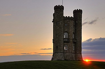 Sunset at the Beacon Tower, Broadway, Cotswolds, Worcestershire, England, Great Britain, Europe