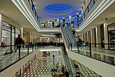 Modern downtown shopping mall, Muenster, Westphalia, Germany, Europe