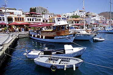 Promenade, sailing boats in the port, Marmaris in the Mugla Province, Mediterranean Sea, Turkey