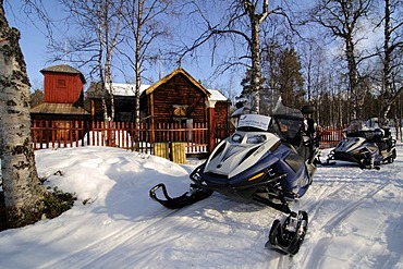 Pielpajaervi, wooden wilderness church, forefront snowmobiles, Inari, Lapland, Finland, Europe