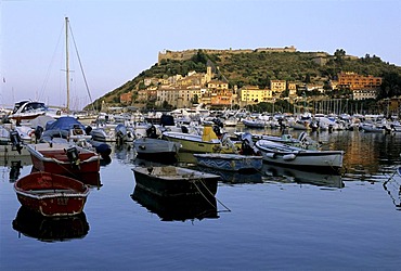 Boats, harbour, medieval fortress, Port' Ercole, Monte Argentario, Maremma, Grosseto Province, Tuscany, Italy, Europe