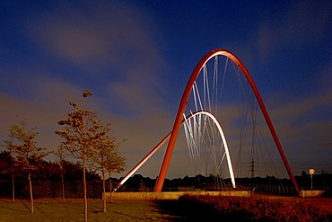 Double arched bridge over the Rhine-Herne-Canal, Nordstern Park, Gelsenkirchen, Ruhr Area, North Rhine-Westphalia, Germany, Europe