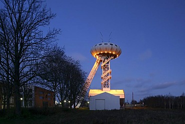 Head frame of the former coal-mine Minister Achenbach with a futuristic office complex by Luigi Colani, LuenTec Center for Technology, Luenen, North-Rhine Westphalia, Germany, Europe