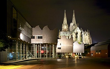 Museum Ludwig and Cologne Cathedral, Cologne, North Rhine-Westphalia, Germany, Europe