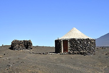 Traditional hut, Cha das Caldeiras, Pico de Fogo Volcano, Fogo Island, Cape Verde Islands, Africa