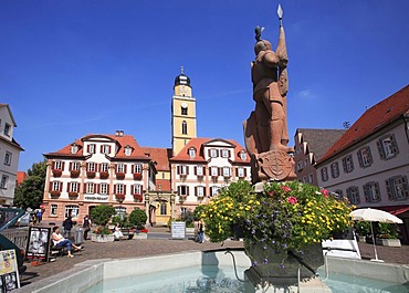 St Johannes Baptist Cathedral and twin houses on the Marktplatz Square, Bad Mergentheim an der Tauber, Baden-Wuerttemberg, Germany, Europe