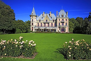 Schadau Castle, Thun, canton of Berne, Switzerland, Europe