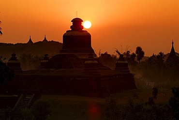 Temple complex of Mrauk-U, Burma, also called Myanmar, Southeast Asia