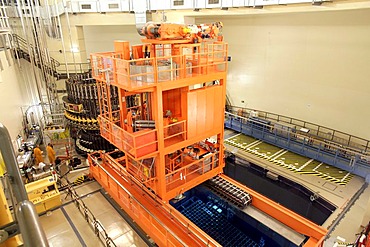 EON Nuclear Power Plant Isar II, reactor building, spent fuel pool, refueling stage, Essenbach, Bavaria, Germany, Europe