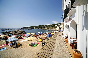 Beach on the Bay of Calella de Palafrugell, Costa Brava, Catalonia, Mediterranean Sea, Spain, Europe