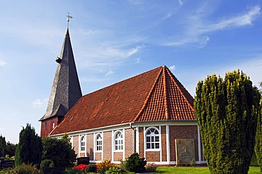 Historic Church of St. Marien, Church of Our Lady, in Hollern Twielenfleth, Lower Saxony, Germany, Europe