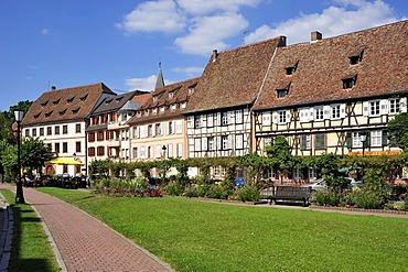 Half timbered buildings on the Quai Anselmann, Wissembourg, Nordvogesen Nature Reserve, Vogesen, Alsace, France, Europe