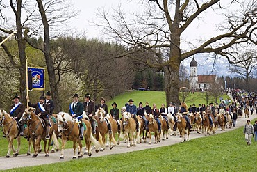 Traditional Georgiritt, horse pilgrimage to honour St George, at the Penzberg Hubkapelle Chapel, Upper Bavaria, Germany, Europe