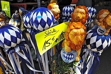 Garden balls, garden decoration, lions, Auer Dult, traditional market in Munich, Bavaria, Germany, Europe