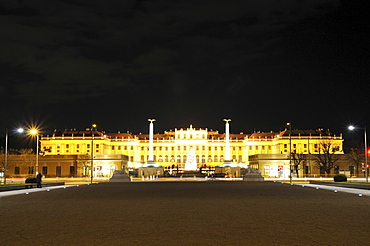 Schoenbrunn castle at night, Vienna, Austria