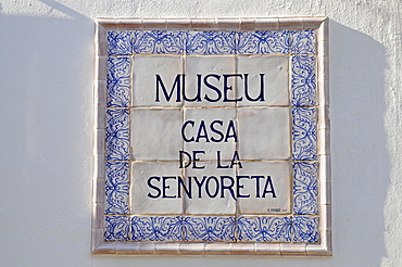 Sign, Spanish tiles, Casa de la Senyoreta Museum, townhouse in Calpe, Alicante, Costa Blanca, Spain