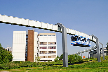 Suspension railway, elevated railway, university, Dortmund, North Rhine-Westphalia, Germany, Europe