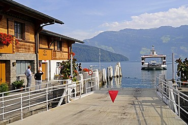 Landing stage, car-ferry on its way from Beckenried to Gersau, Vierwaldstaettersee or Lake Lucerne, Canton of Lucerne, Switzerland, Europe