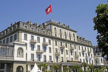 Schweizer Hof Hotel, Swiss flag, Lucerne, Switzerland, Europe