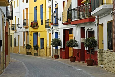 Lane in the old part of town with colourful decorated houses, La Nucia, Costa Blanca, Spain