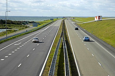 Dyke between the wadden sea and the Ijsselmeer, Netherlands