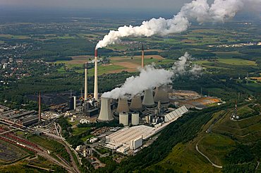 Aerial photograph, Kraftwerk Scholven, power plant with five cooling towers only, EON VEBA Kraftwerke Ruhr AG, air pollution, emission, Gelsenkirchen-Buer, Ruhr Area, North Rhine-Westphalia, Germany, Europe