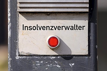 Red button with the message Insolvenzverwalter, insolvency administrator, symbolic image for insolvency, bankruptcy or business failure