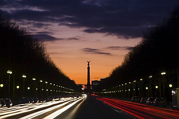 17th of June Street, view toward the Siegessaeule (Victory Column) at sunset, Tiergarten, Berlin, Germany, Europe