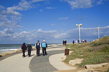 Beach promenade, Tel Aviv, Israel, Middle East