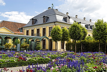 Gallery building, Herrenhaus Gardens, Hanover, Lower Saxony, Germany, Europe