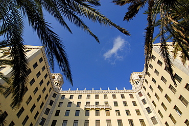 View of Hotel Nacional through palms in Havana, Cuba, Caribbean, Americas