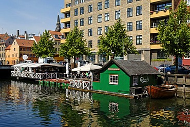 Boats on the Christianshavn Canal, Copenhagen, Denmark, Scandinavia, Europe